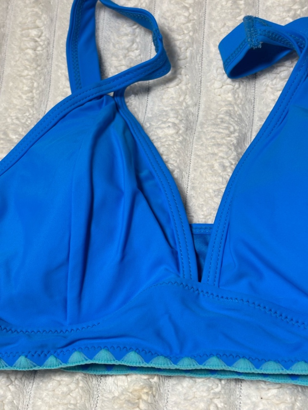 Bright Blue V-Neck High-Waist Bikini Set - Picture 7 of 10